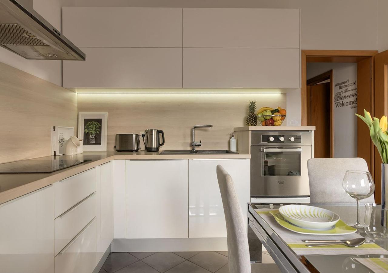 Apartment Leki - Newly Renovated, Modern City Spot PUY Eksteriør bilde