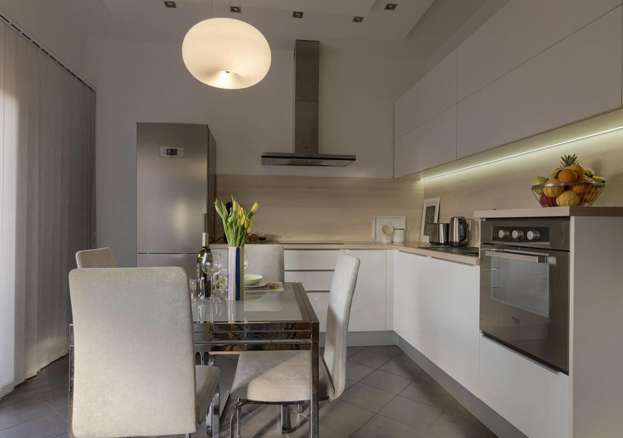 Apartment Leki - Newly Renovated, Modern City Spot PUY Eksteriør bilde