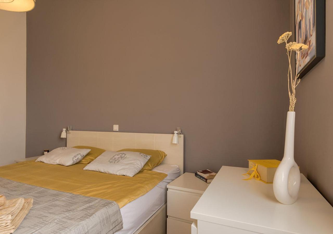 Apartment Leki - Newly Renovated, Modern City Spot PUY Eksteriør bilde